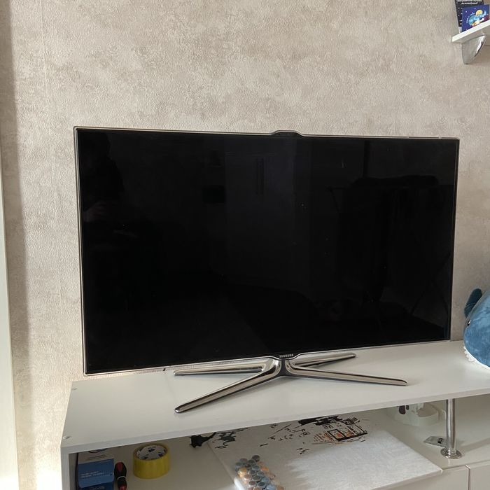 Продам телевизор samsung