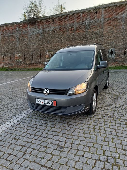 Vând Volkswagen Caddy 2012