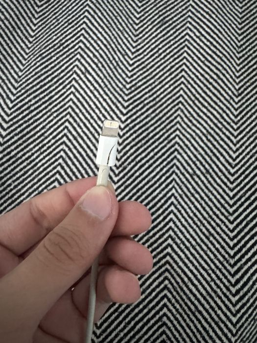Зарядка айфон lightning