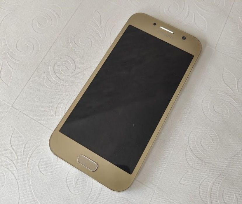 Продаю смартфон Samsung Galaxy А5