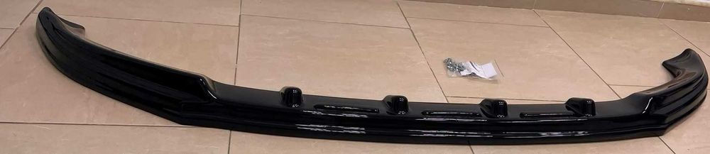 Преден лип спойлер за транспортер т5 / VW Transporter t5 lip spoiler / добавка за предна броня / нож