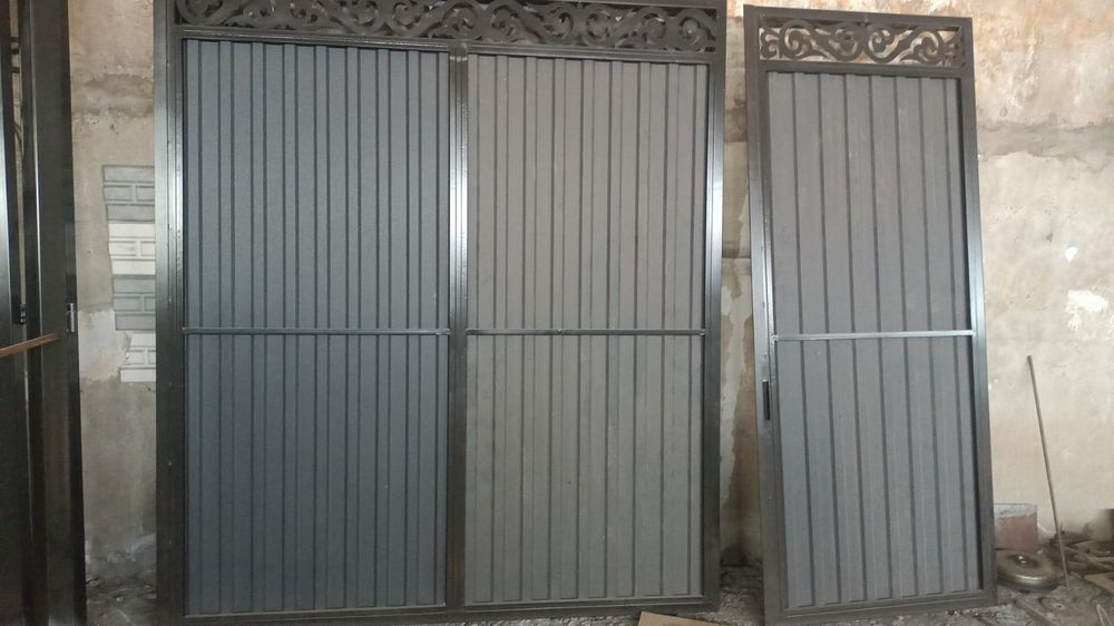 Продам ворота распашные