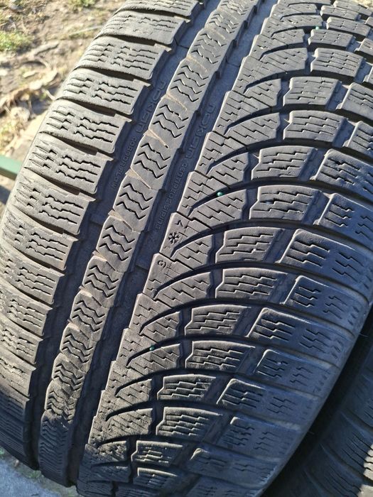 2 Anvelope de iarnă 255 40 r19 Nokian