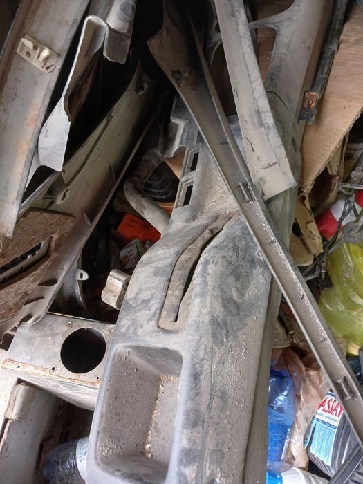 Запчасти тойота королла