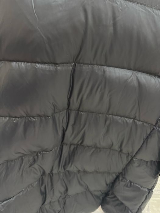 Продам куртку черный цвет