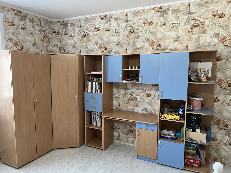 Детская угловая стенка