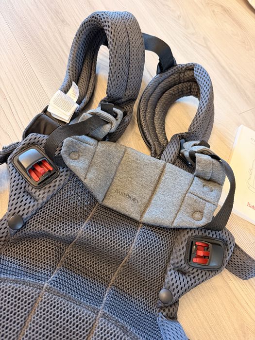 Marsupiu BabyBjorn Harmony