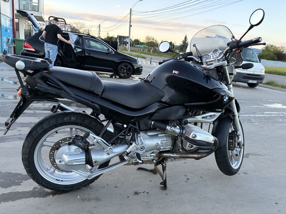 Vând motocicletă BMW R1150R