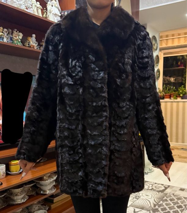 Продается! Шубка.