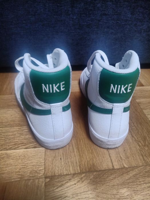 Обувки  Nike Blazer Mid 77 GS