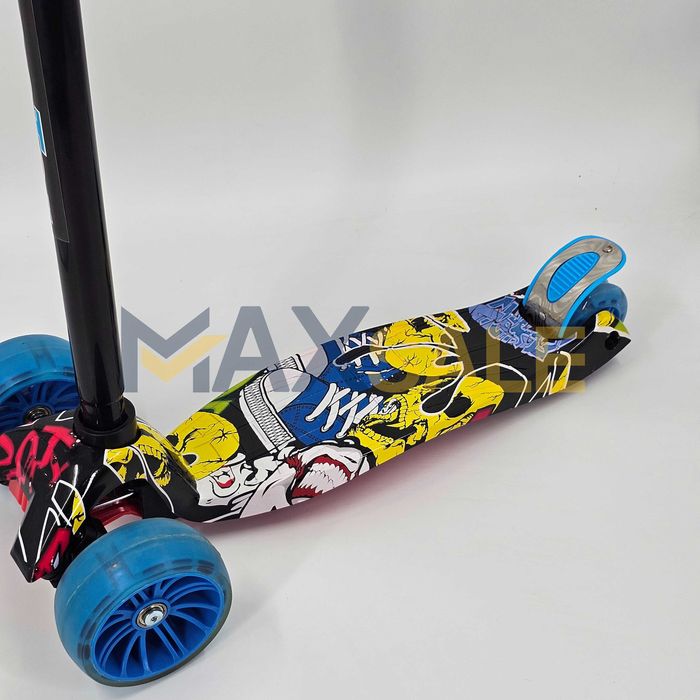 Детска тротинетка триколка синьо многоцветно с 3 светещи колела