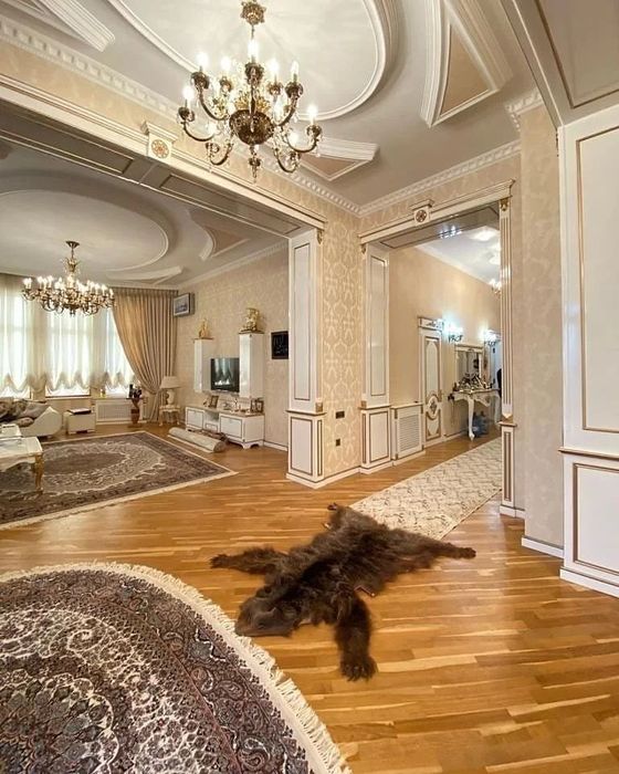 Сдаётся МИРАБАД шикарная квартира 4х комнатная