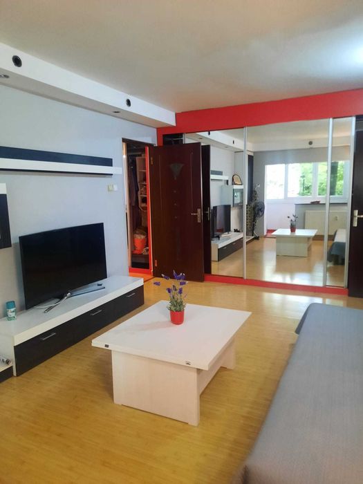 Apartament 2 camere de închiriat – Zona Almașul Mic, Sector 4