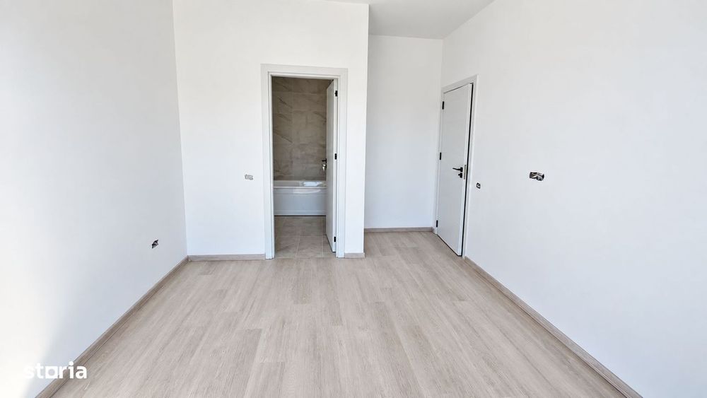 3 Camere, Metrou, Dezvoltator, Bloc Finalizat,Centrala,83 MP, Pallady