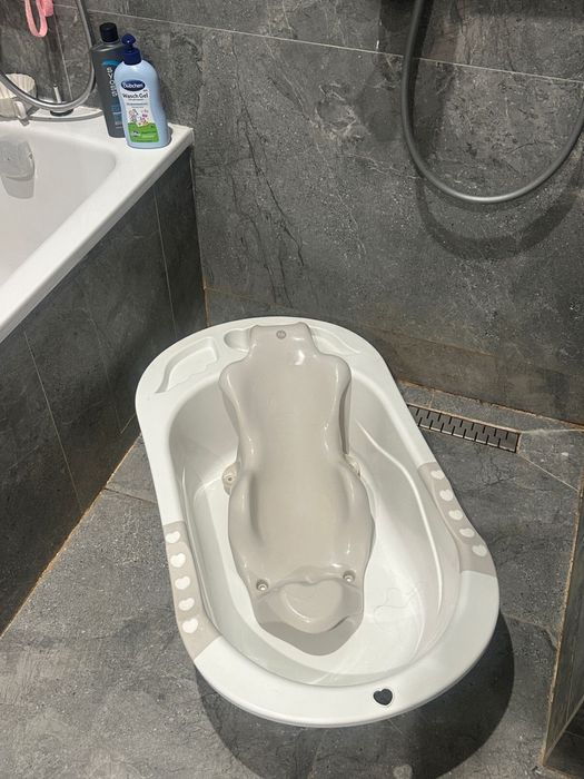 Ванна для купания ребенка