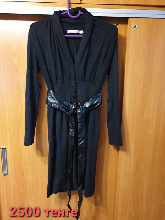 Продам новое платье