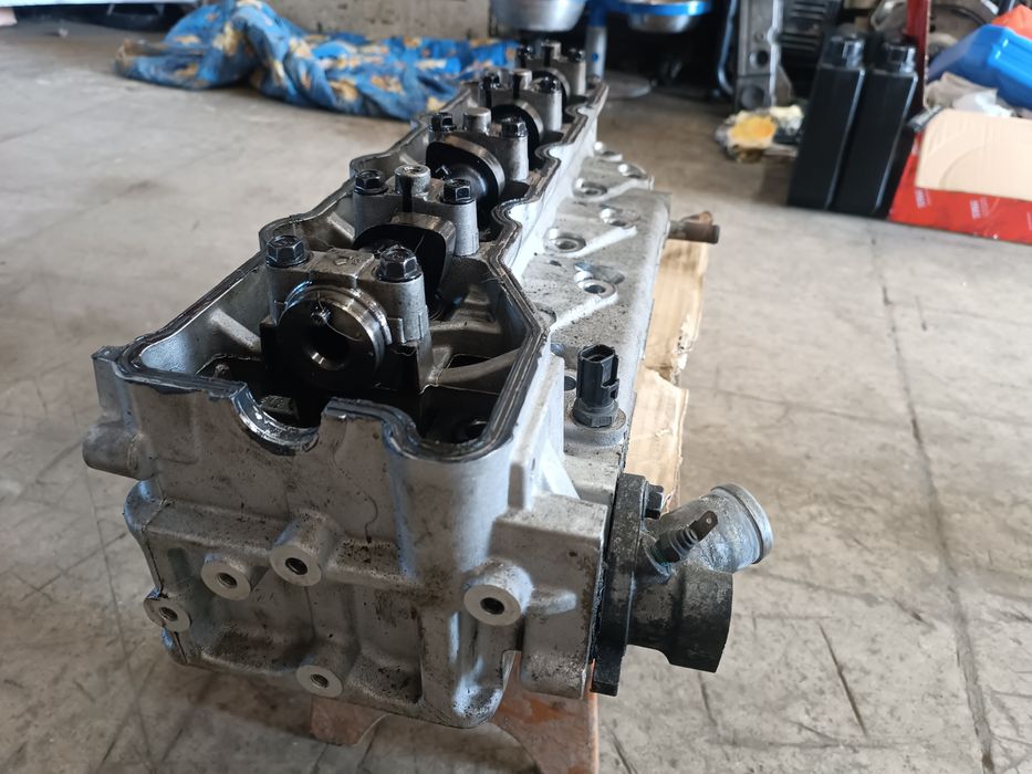 Головка блока  ГБЦ 4m40 всборе