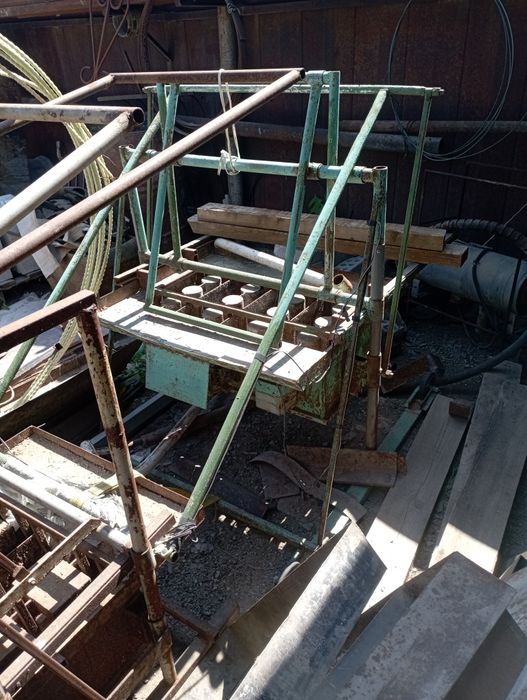 Шлакоблочный станок несушка