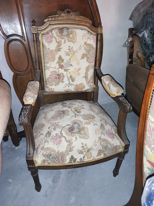 4 броя стари, френски  кресла и още барокови ,френски мебели