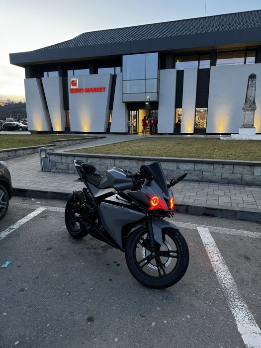 Yzf r125 nu necesita investitie