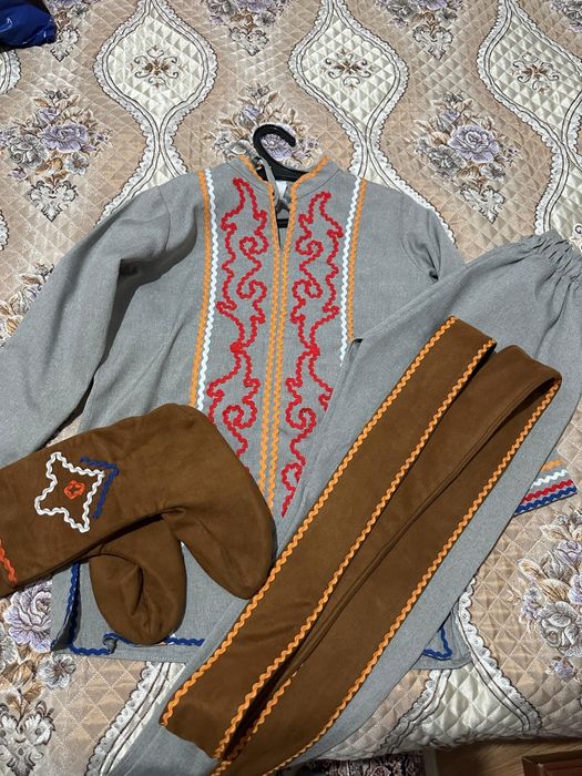 Қазақша киім 13.14ж