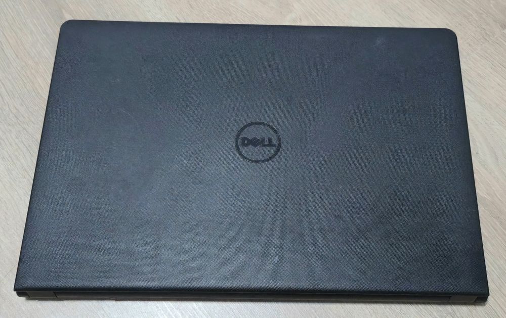 Laptop Dell Inspiron 15 3552 Intel Celeron N3060 4GB RAM Fanless