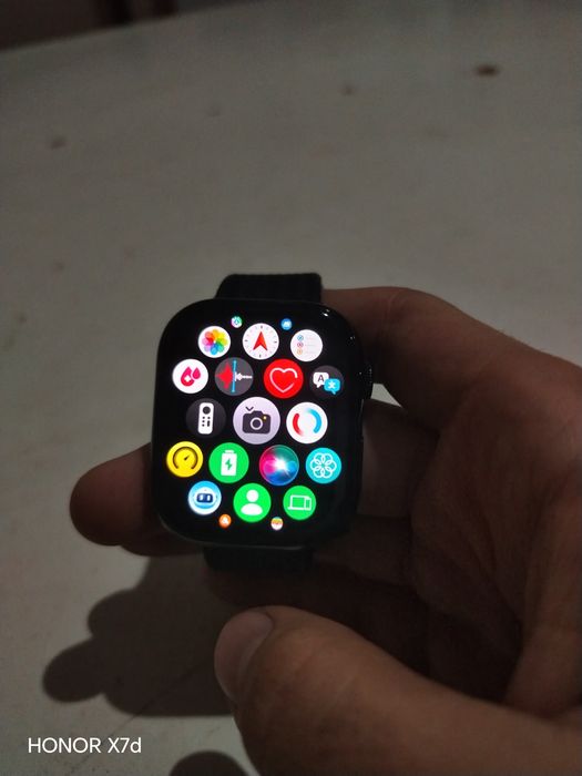 Smart barcha funksiyalari ishlidi telefon qilib gaplashsa boladi