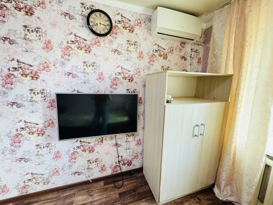Продам 1 комнату С.Датова 17
