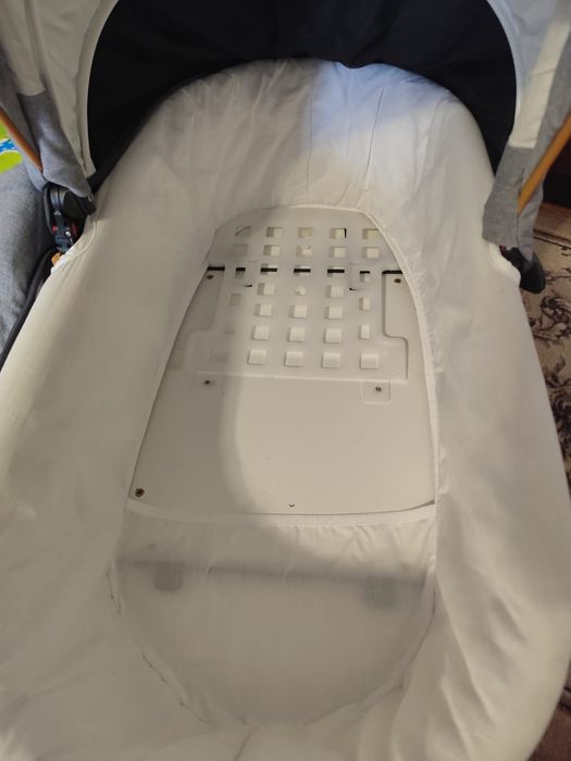 Продам польскую коляску