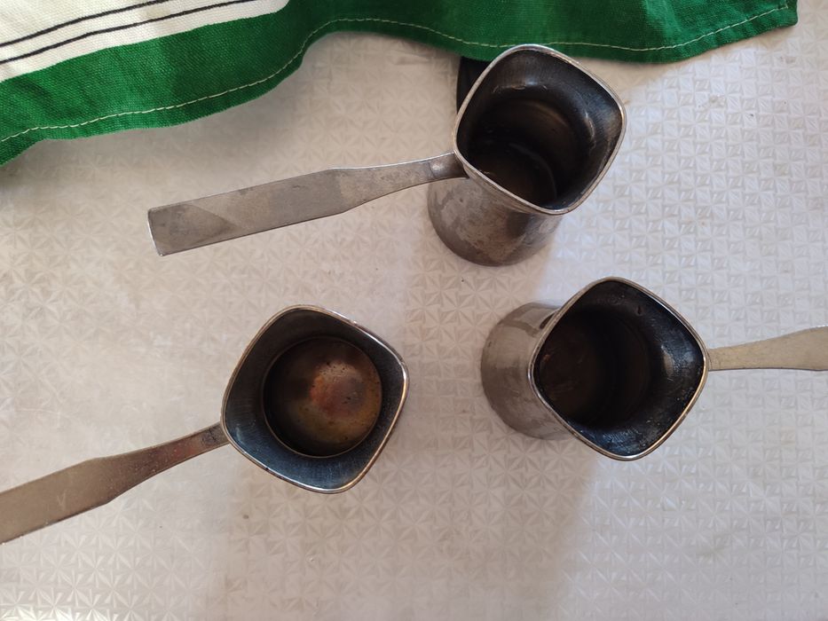 Продам кофеварку