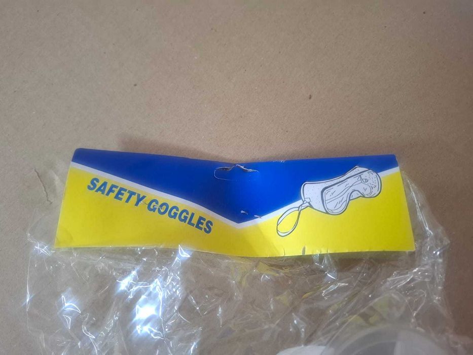 очки защитные новый