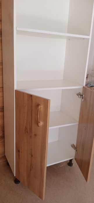 Шкаф напольный для посуды