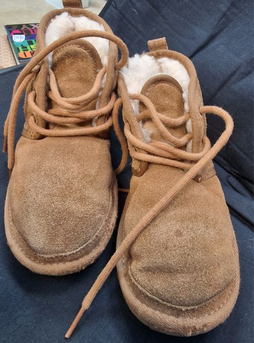 UGG детски боти номер  32.5