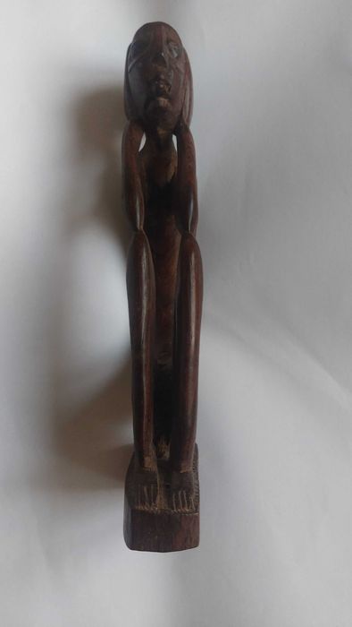 Оригинална африканска дървена скулптура