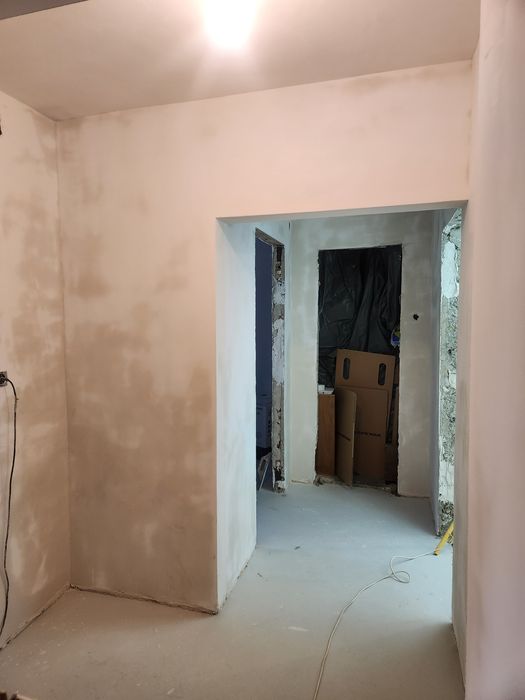 Amenajări interioare și exterioare