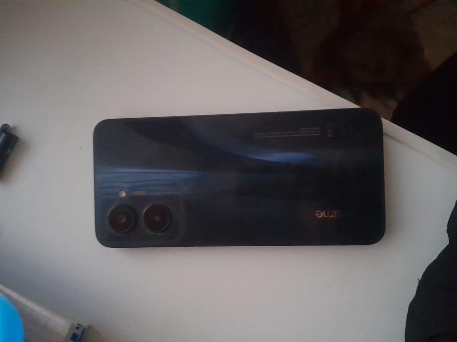 Реалми с33 продам