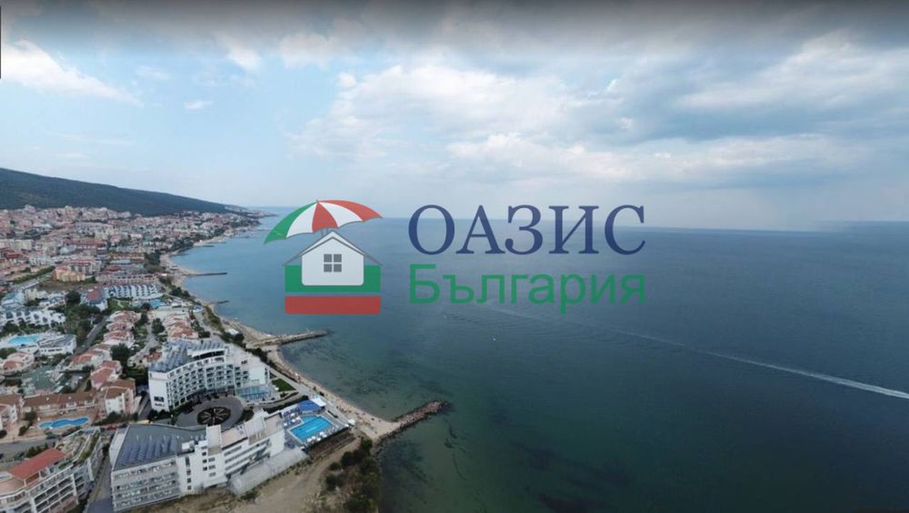 Тристаен апартамент с изглед към морето в комплекс Роял Палм в Свети Влас, България - 197,47 кв. м. (28879488)