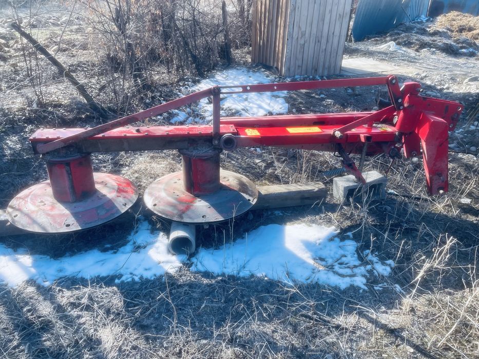 Косилка в отличном состояний срочно продам