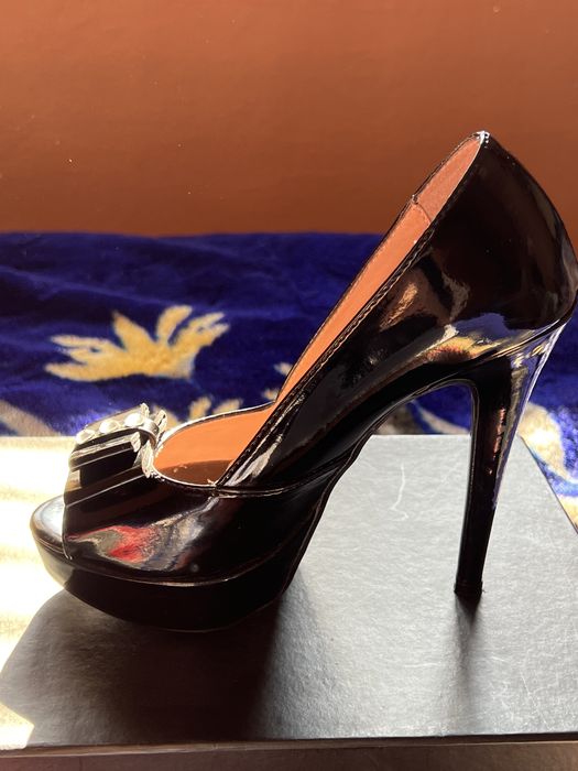 Обувки на висок ток Daris