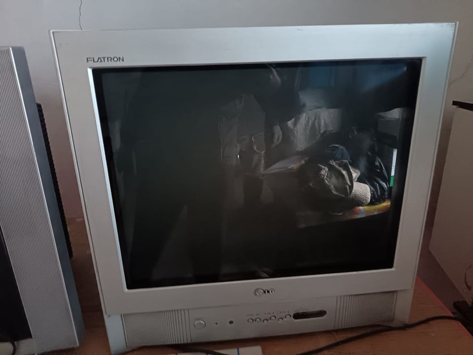 Продам два телевизор в рабочем состояние