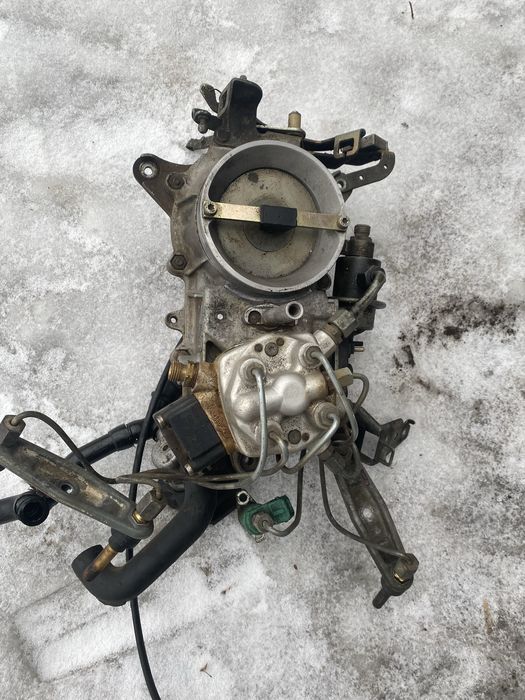 Запчасти мерседес по двигателю