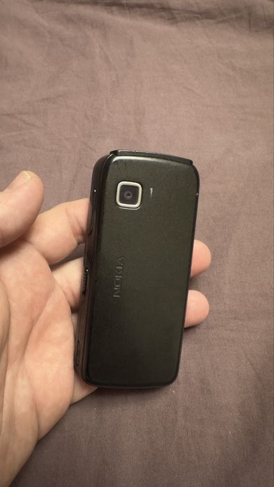 Продам два телефона Nokia в хорошем состояний