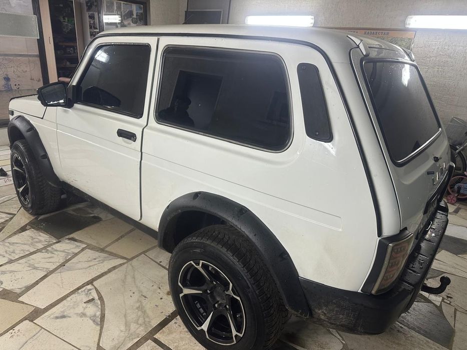 Продам ниву урбан