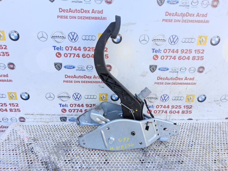 Pedala frana Opel Astra H Zafira B pedala ambreiaj