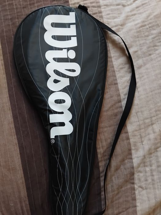 Racheta Wilson six one team semnata de simona halep