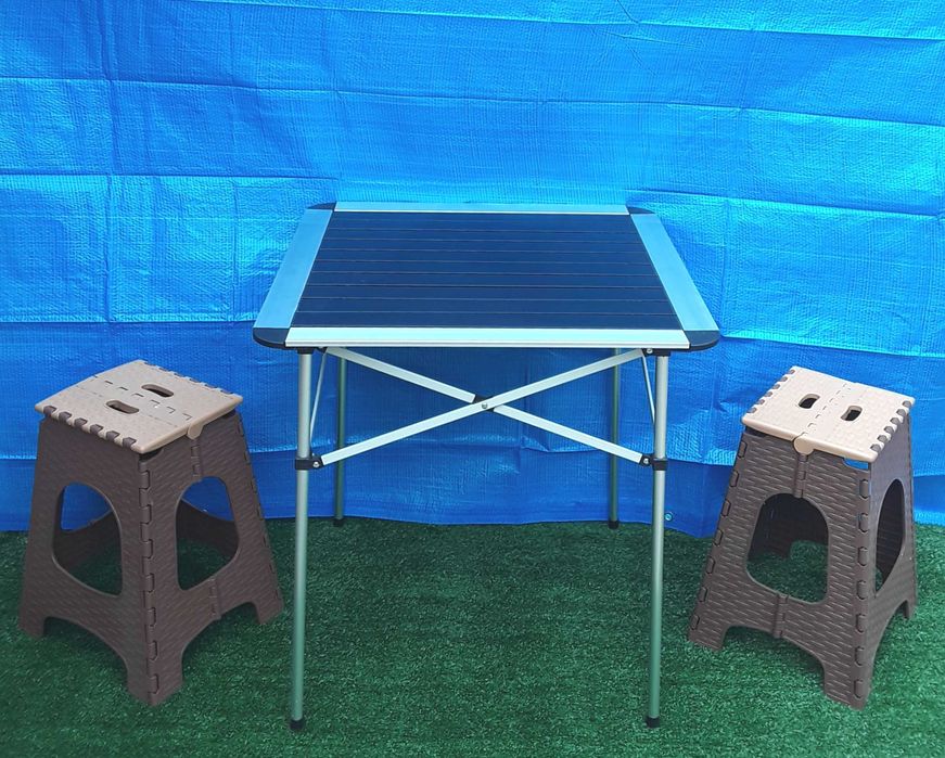 Masa pliabila din Aluminiu cu 2 scaune pliabile NOI - 195 Lei