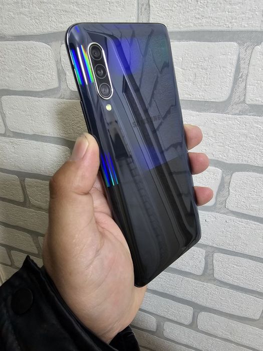 Samsung A 90 6/128Gb ideal sastayana