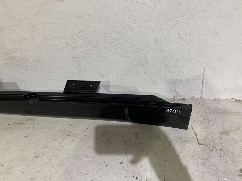 Prag stanga Mini CooperClubman F54, 2016, 2017, 2018, 2019, 2020, 2021, 2022, cod origine OE 51778072574.