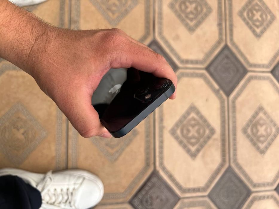 Iphone 13 ozi sotiladi