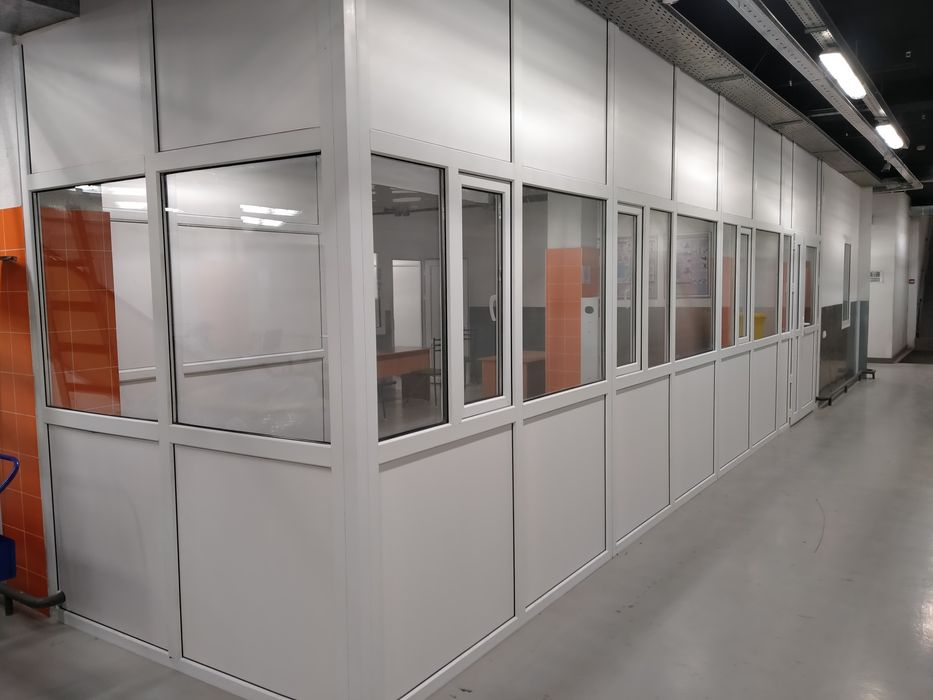 Окна БОЛКОНЫ Двери